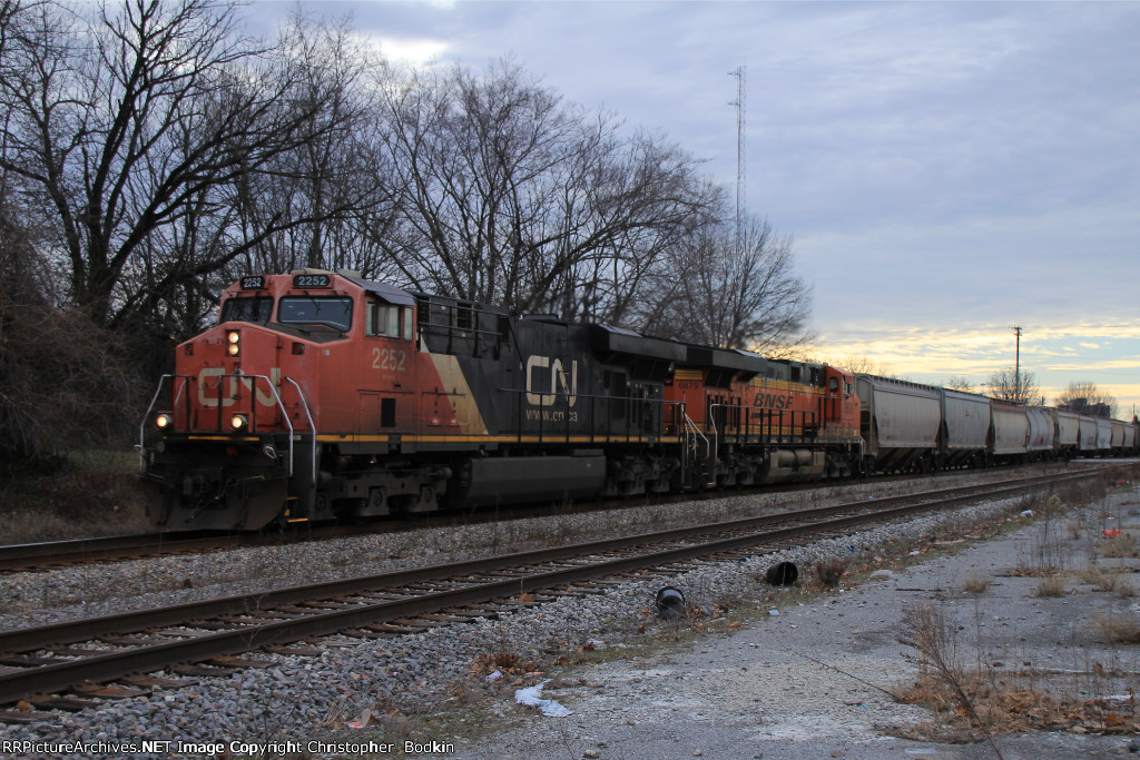 CN 2252